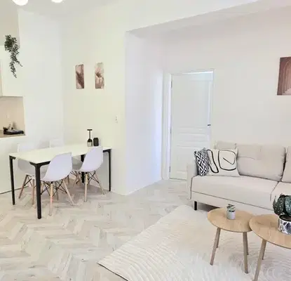 Photo 3 — 3-bedroom apartment in Sofia, Zona B-5