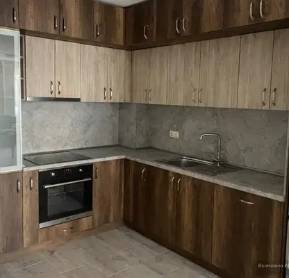 Снимка 3 — Тристаен апартамент с две тераси в Зона Б-5, София