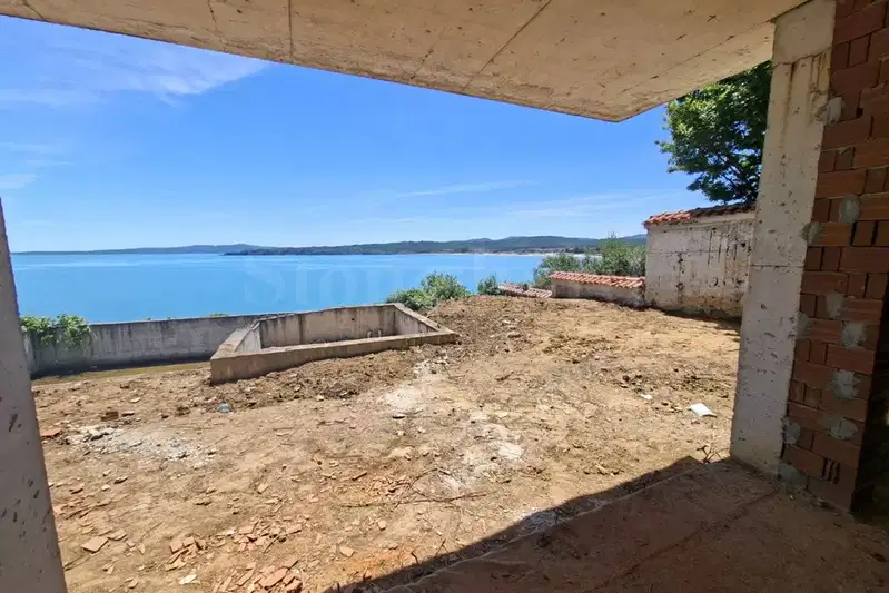 Двустаен апартамент с морска панорама в Созопол