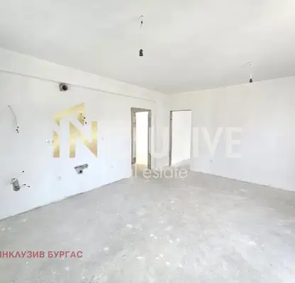 Снимка 4 — Тристаен апартамент в Созопол с просторна тераса