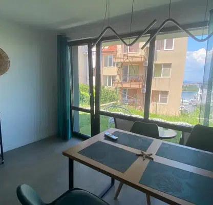 Photo 2 — Three-room apartment with yard and sea view in Sozopol, Nov grad