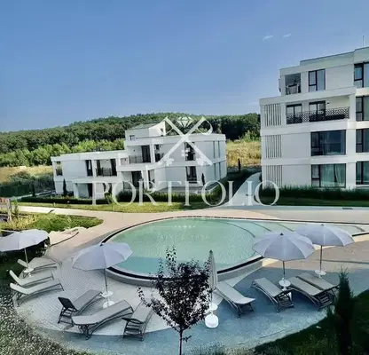 Снимка 2 — Тристаен апартамент с тераса в Созопол, Green Life Beach Resort