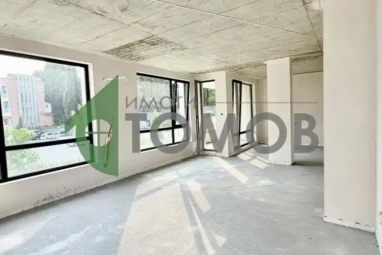 Three-room apartment with two terraces in Ayazmoto, Stara Zagora