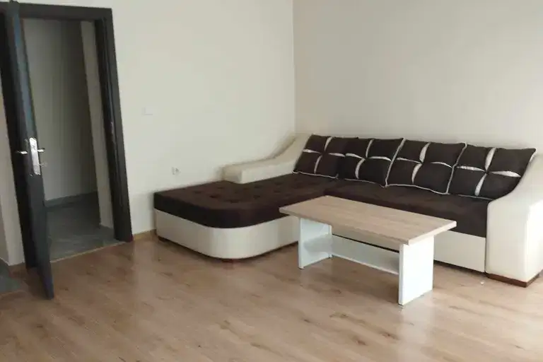 Two-room apartment with terrace in Ayazmoto, Stara Zagora