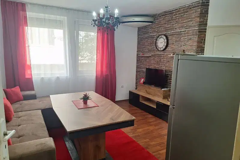 Three-room apartment with terrace in Ayazmoto, Stara Zagora