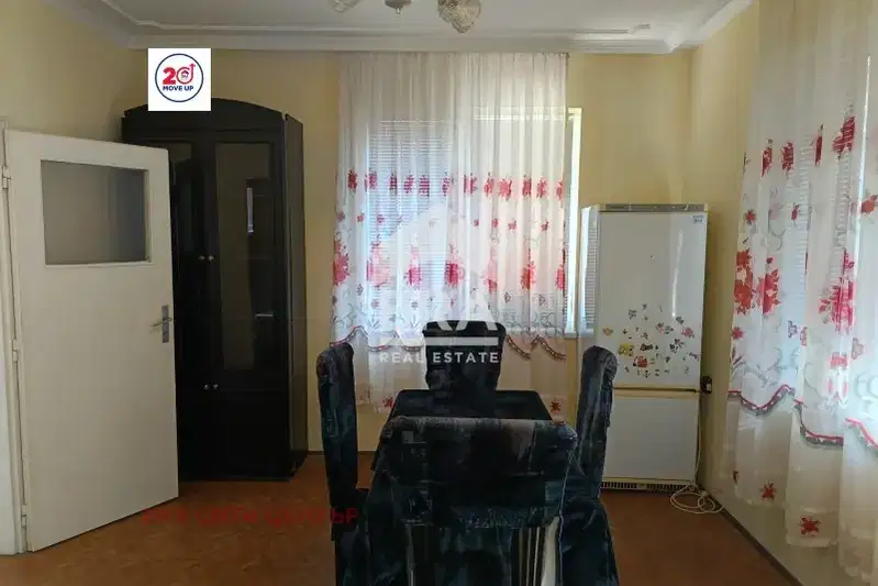 4-стаен апартамент с три спални в Аязмото, Стара Загора