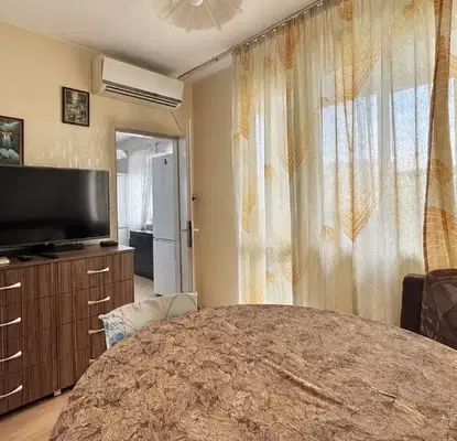 Снимка 5 — Четиристаен апартамент с 3 тераси в Център, Стара Загора