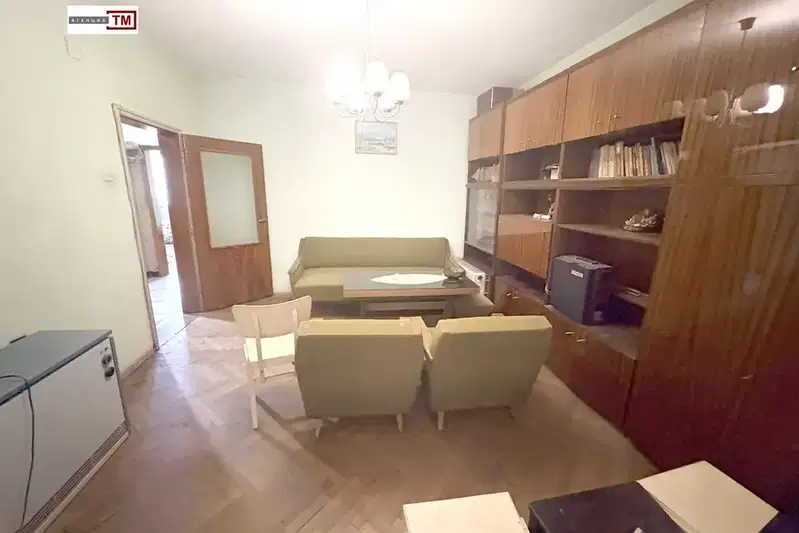 4-стаен апартамент в Център, Стара Загора с тераса