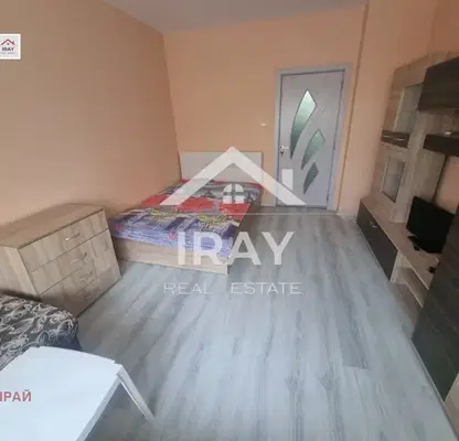 Снимка 2 — Двустаен апартамент в Център на Стара Загора с тераса