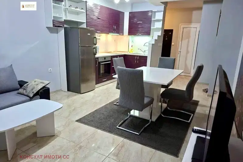 3-bedroom apartment in Stara Zagora, Centyr