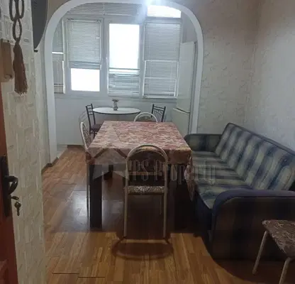 Снимка 2 — Тристаен апартамент в центъра на Стара Загора с контрол на достъпа
