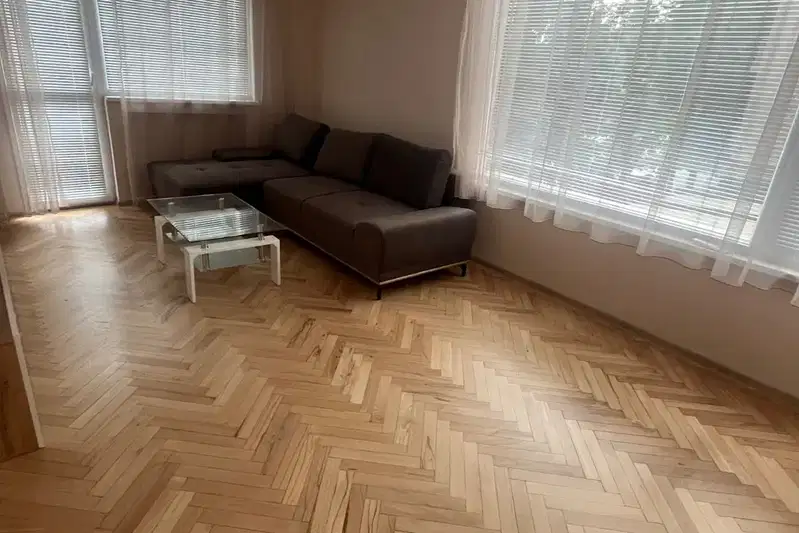 4-room apartment in the Center of Stara Zagora with three terraces