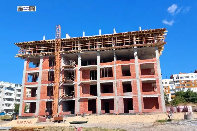 Тристаен апартамент с панорамна гледка в Железник, Стара Загора