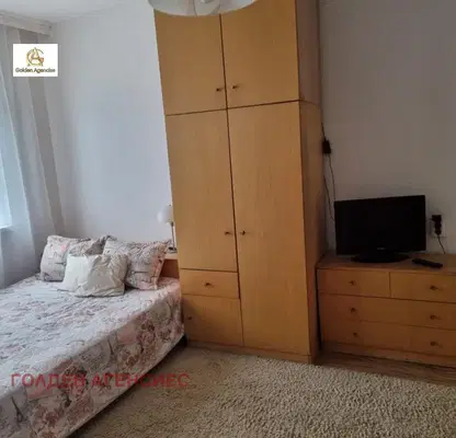 Photo 4 — 2-room apartment in the center of Zheleznik, Stara Zagora