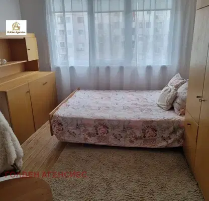 Photo 5 — 2-room apartment in the center of Zheleznik, Stara Zagora