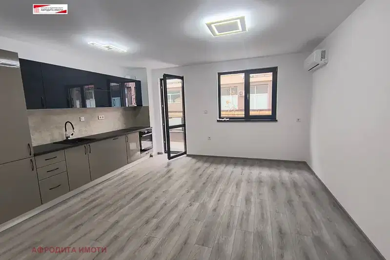 3-bedroom apartment in Stara Zagora, Kazanski - Iztok