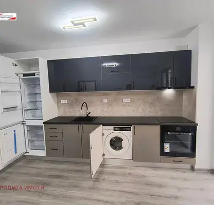 Снимка 3 — Тристаен апартамент в Стара Загора, Казански - изток, с тераса