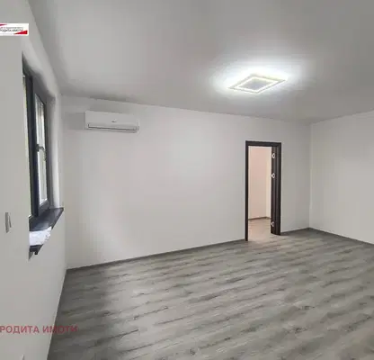 Снимка 5 — Тристаен апартамент в Стара Загора, Казански - изток, с тераса