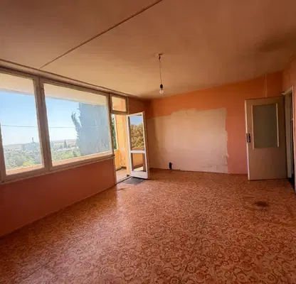 Photo 3 — 4-room apartment in Stara Zagora, Kazanski with three aspects