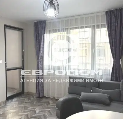 Photo 3 — Two-room apartment in Stara Zagora, Kazanski - east, with balcony