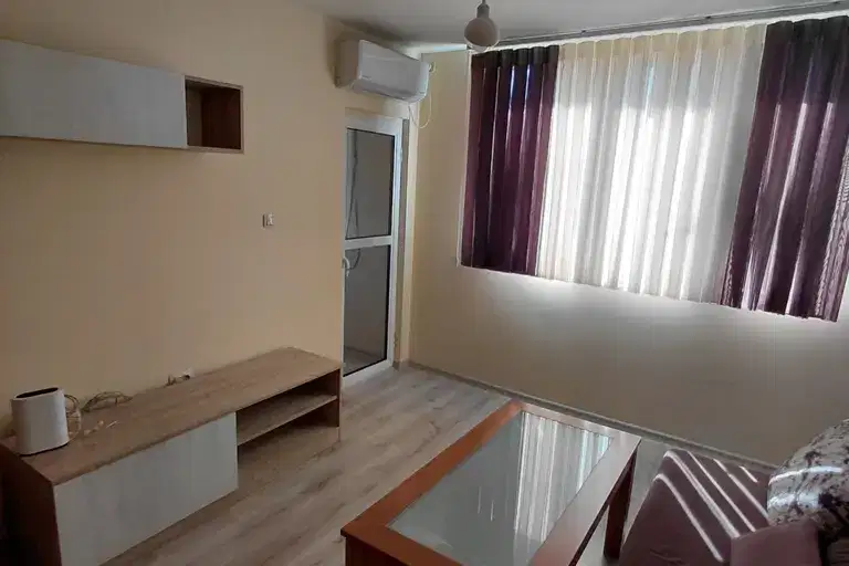 3-bedroom apartment in Stara Zagora, Mbal Ivan Rilski