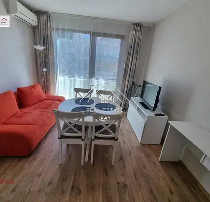 Photo 5 — Three-room apartment with terrace in the centre of Stara Zagora, Opera