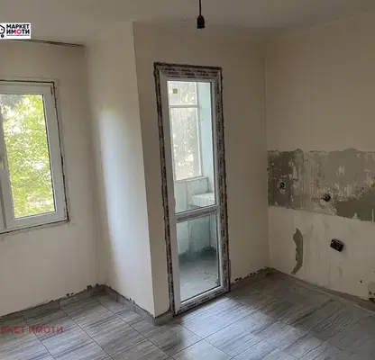 Снимка 2 — Тристаен апартамент с две тераси в Опълченски, Стара Загора