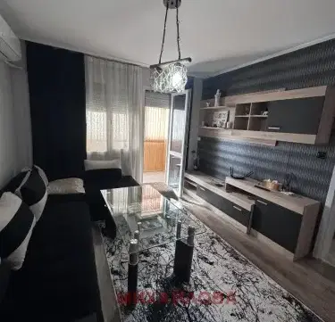 Photo 2 — 4-bedroom apartment in Stara Zagora, Opylchenski