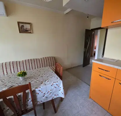 Photo 2 — 4-bedroom apartment in Stara Zagora, Opylchenski