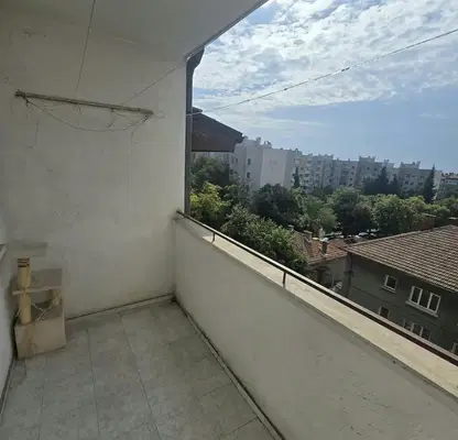 Снимка 4 — Двустаен апартамент в Стара Загора, 4-ти етаж, монолитно строителство
