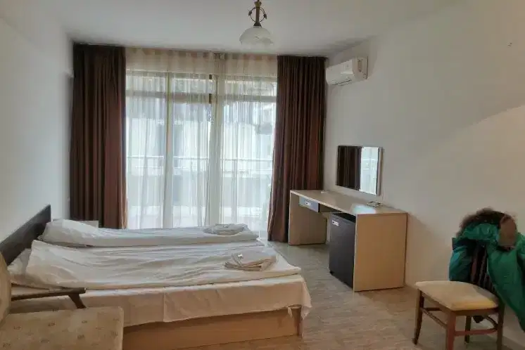 One-room apartment in Sveti Vlas with elevator