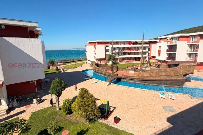 One-room apartment 66 sq m in Sveti Vlas with video surveillance