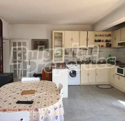 Photo 3 — 3-bedroom apartment in Lovech, Teteven