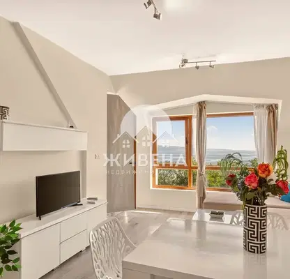 Photo 2 — Two-room apartment with large terrace in Asparuhovo, Varna