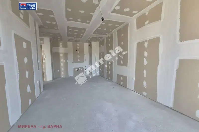 Двустаен апартамент с тераса в Аспарухово, Варна