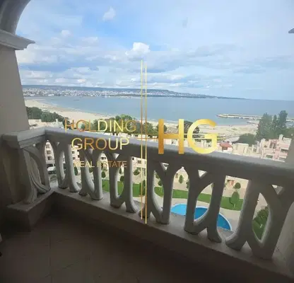 Снимка 3 — Двустаен апартамент с тераса и морска панорама в Аспарухово