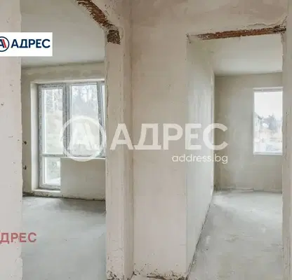 Снимка 5 — Двустаен апартамент в Аспарухово с тераса и паркомясто