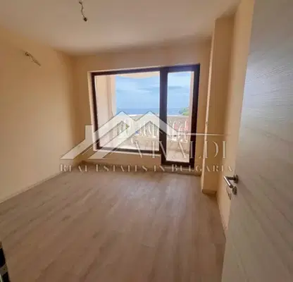 Снимка 5 — Двустаен апартамент с панорамна гледка в Аспарухово, Варна