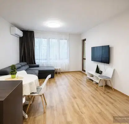 Photo 3 — Two-room apartment in Asparuhovo, Varna on the third floor