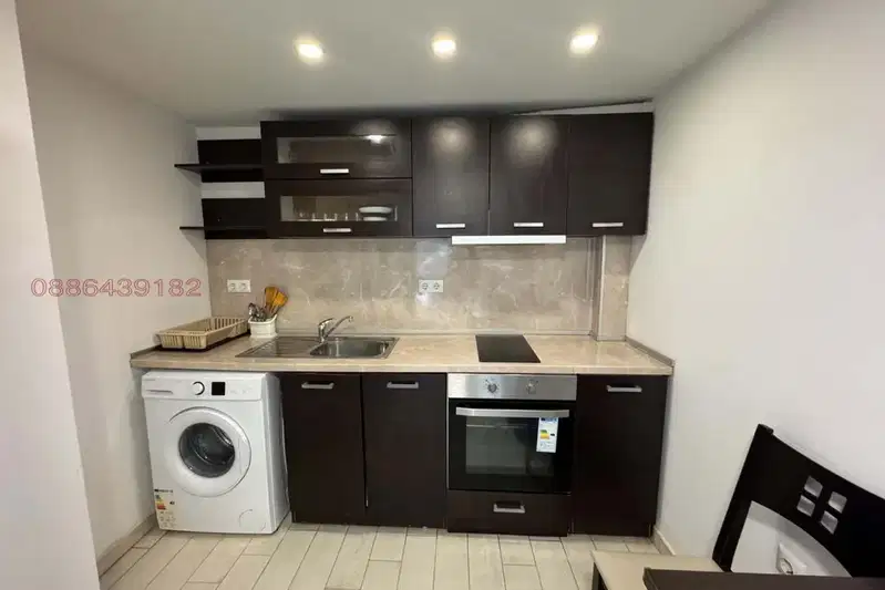 Two-room apartment on the ground floor in Avtogara, Varna