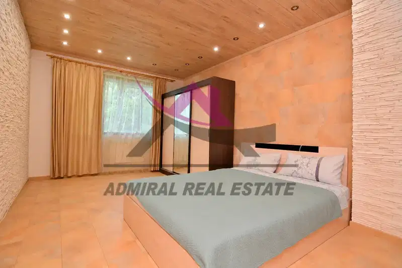 3-bedroom apartment in Varna, Bazar Levski