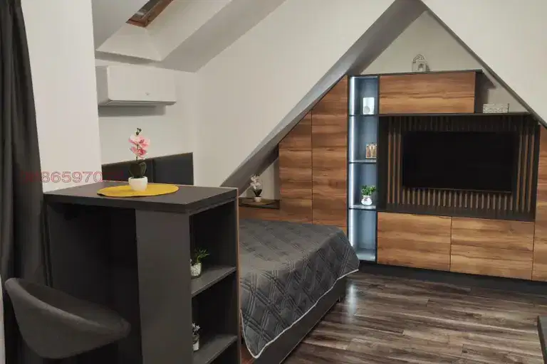 Attic one-room apartment in the centre of Varna with terrace