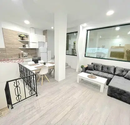 Photo 2 — Two-room apartment with parking spaces in Briz, Varna