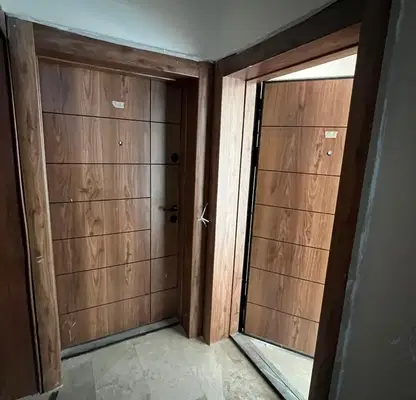 Photo 3 — Three-room apartment in Briz, Varna with new-build