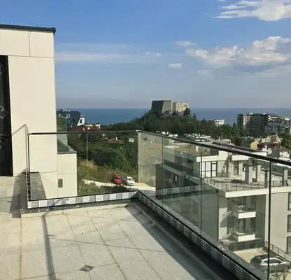 Снимка 5 — Просторен 4-стаен апартамент с панорамна тераса в Бриз, Варна