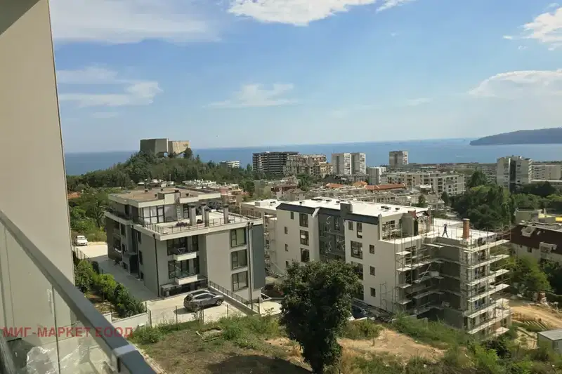 4-bedroom apartment in Varna, Briz