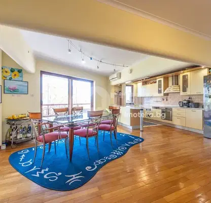 Photo 3 — Spacious 4-room apartment in Briz, Varna with two terraces