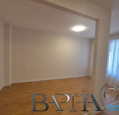 Photo 5 — Spacious one-room apartment with yard in Briz, Varna