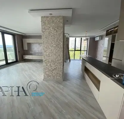 Снимка 3 — Просторен 2-стаен апартамент с морска гледка в Бриз, Варна