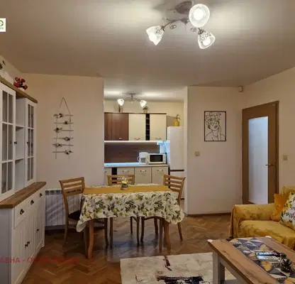 Снимка 3 — Двустаен апартамент във Варна, Бриз